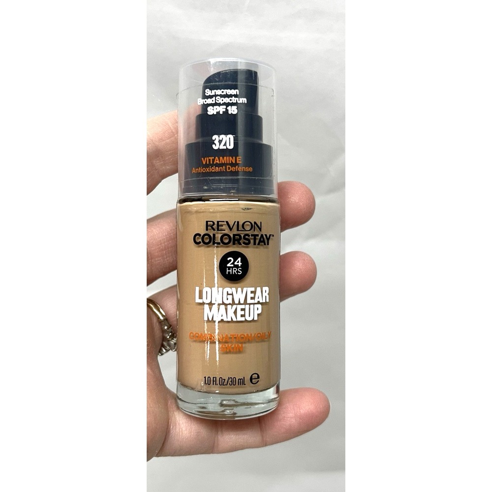Revlon ColorStay Liquid Foundation Makeup, SPF 15, 320 True Beige, 1 fl oz (JC)